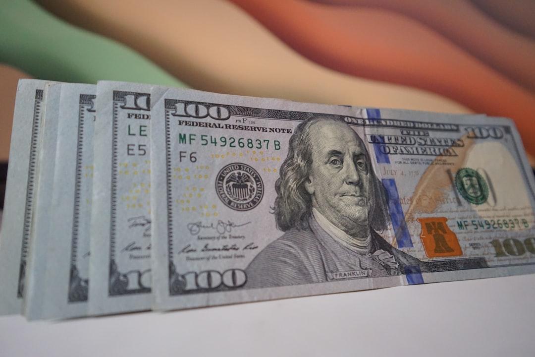 Build $1000/Month Income With Aged Social Media Accounts (2026)