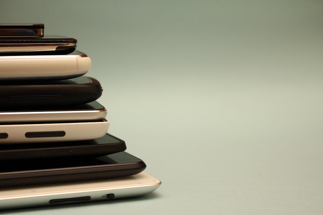 How to Build a Phone Farm From Scratch in 2026
