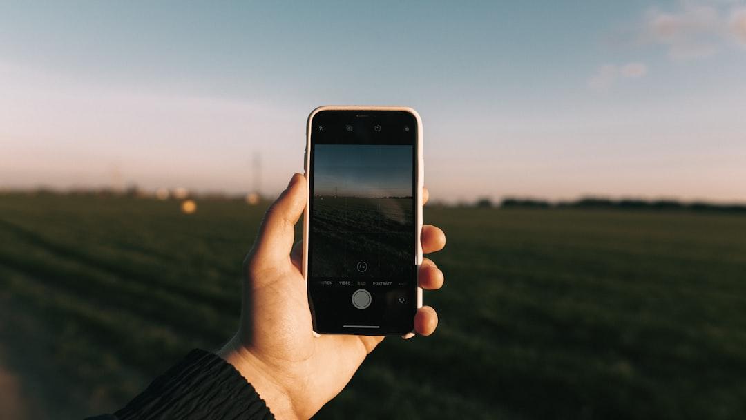 How to Build a Phone Farm from Scratch in 2026