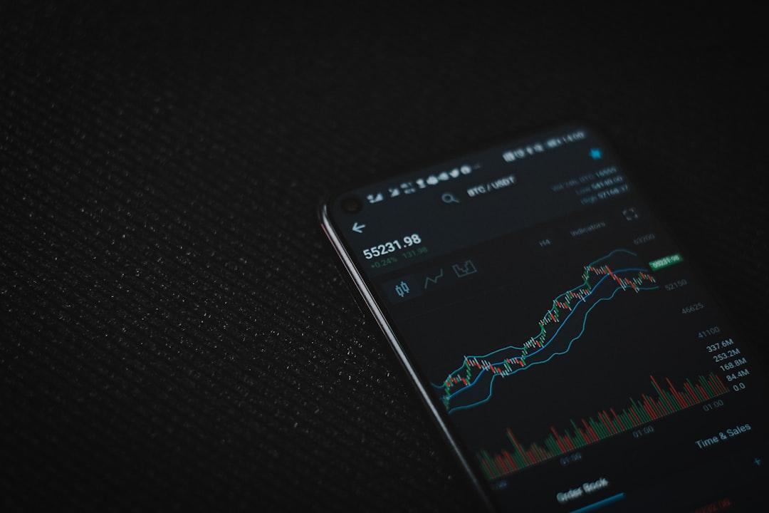 Bitcoin vs USDT for Account Purchases (2026)